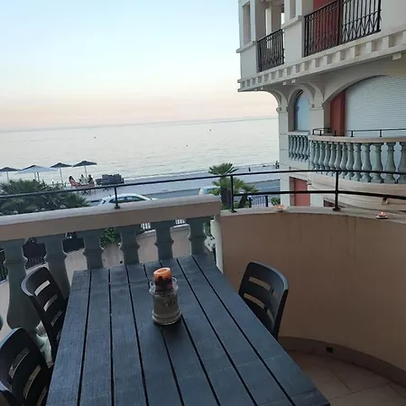 Fronte Mare Apartment *